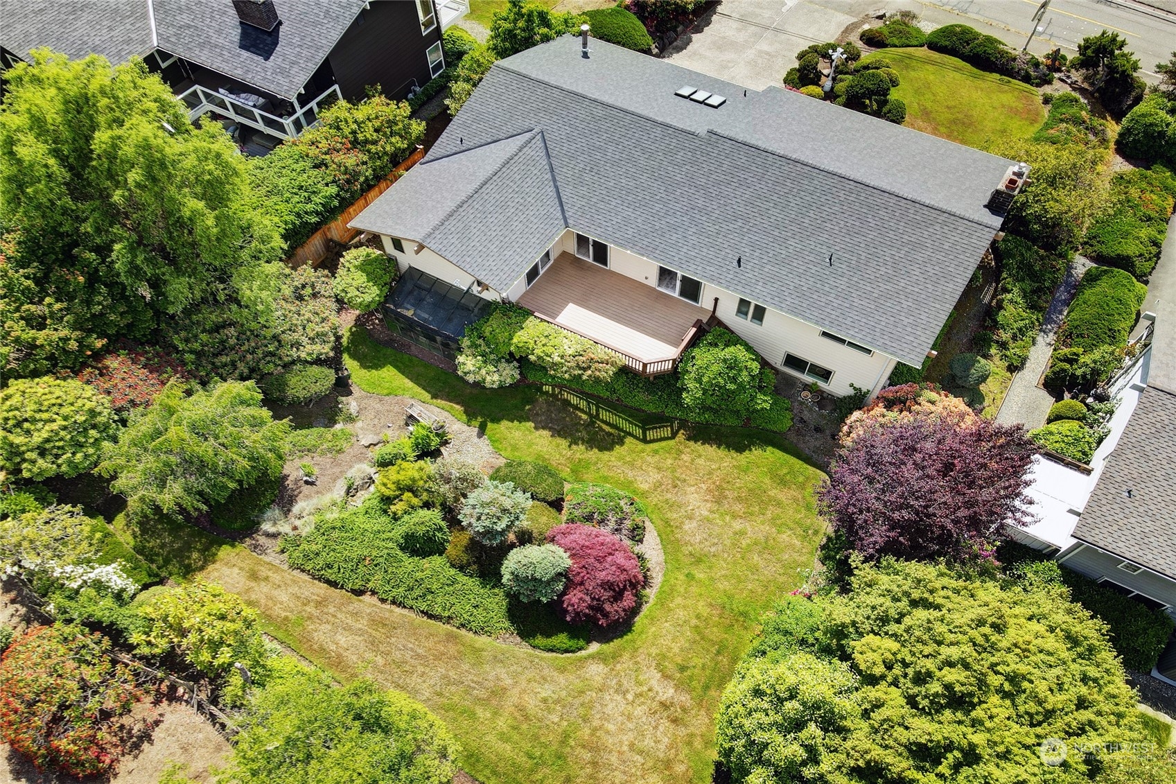 432 Olympic Avenue Edmonds, WA 98020 - Photo 32 of 34 an aerial view of a house with a lot of flower plants