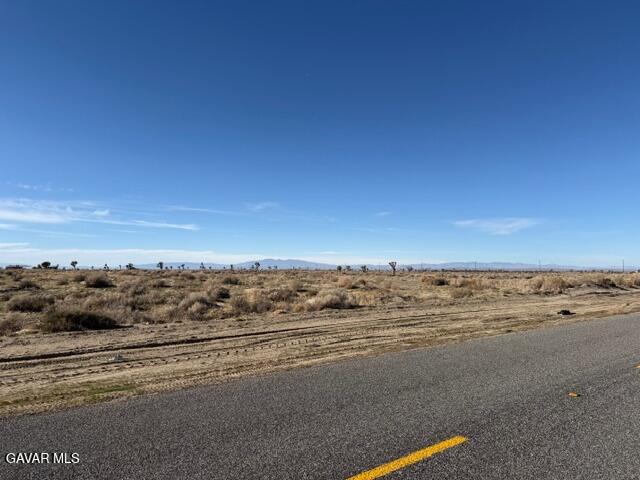 H4 Lancaster Ca Lancaster, CA 93535 - Photo 2 of 8 a view of beach and ocean