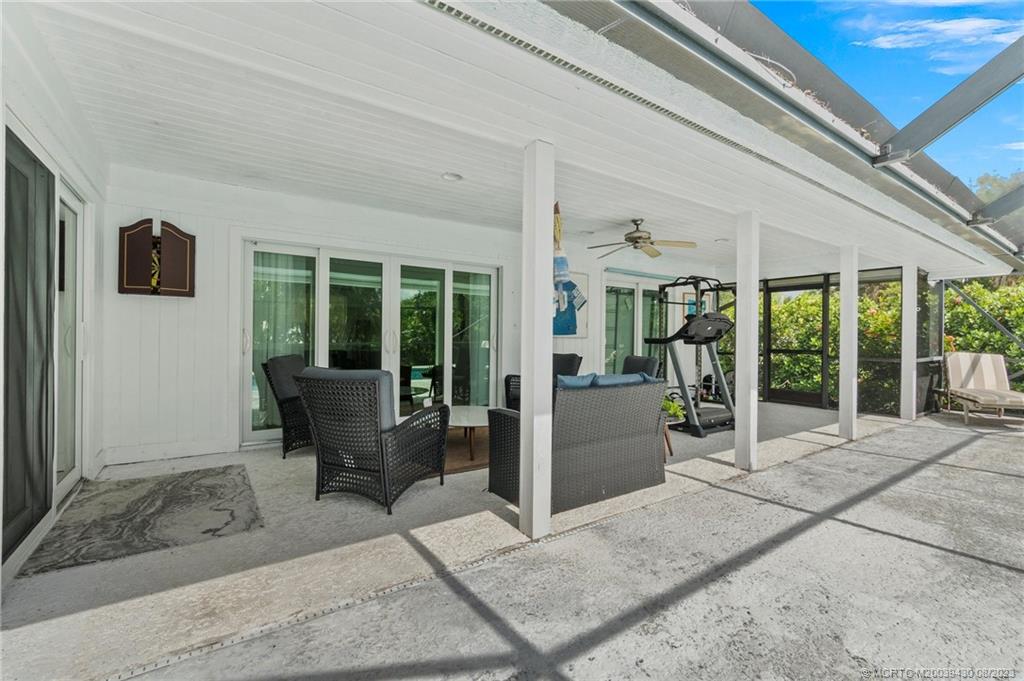 40 North River Road Stuart, FL 34996 - Photo 37 of 51 a lobby with furniture and floor to ceiling window