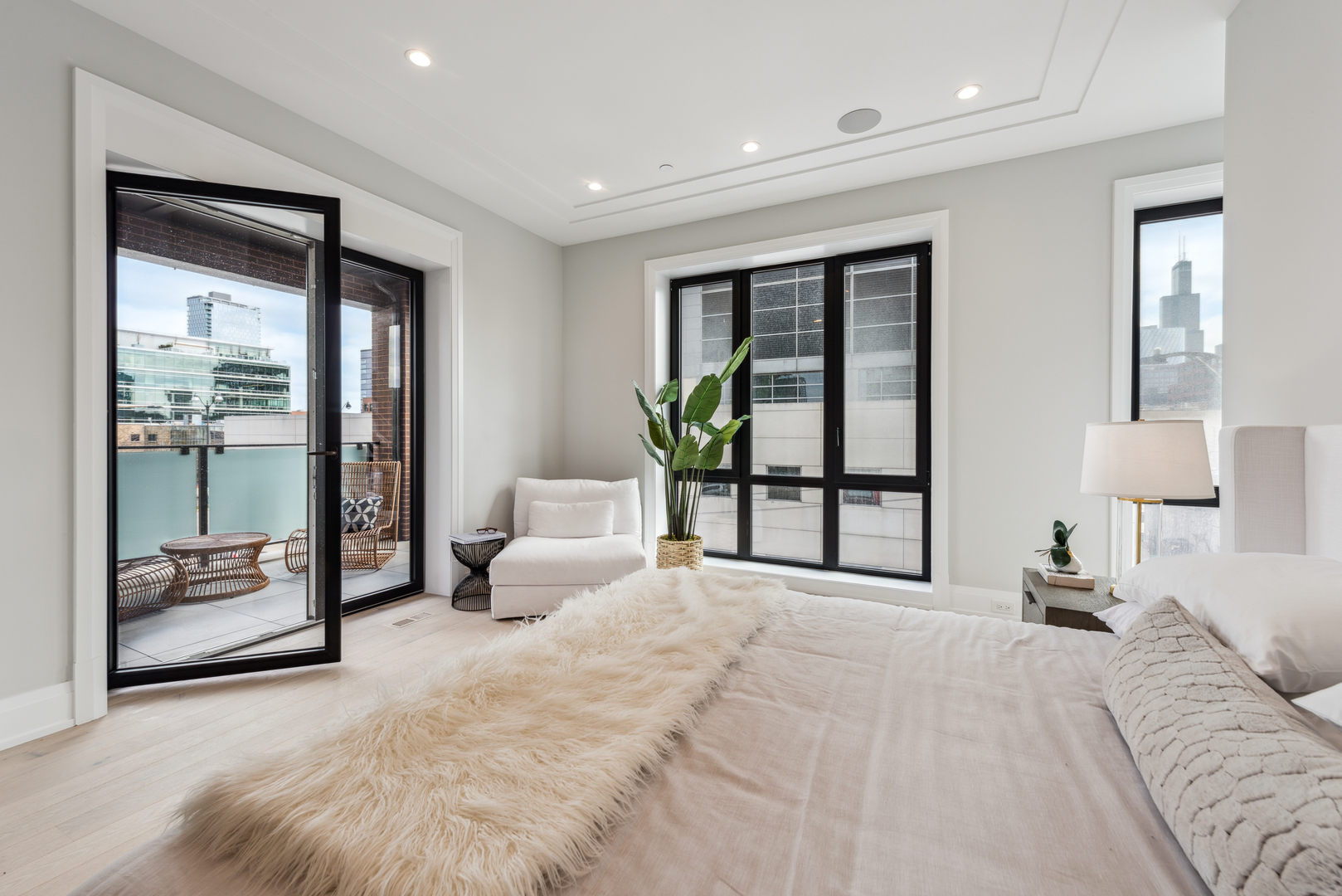 116 North Willard Court, Unit 301 Chicago, IL 60607 - Photo 24 of 38