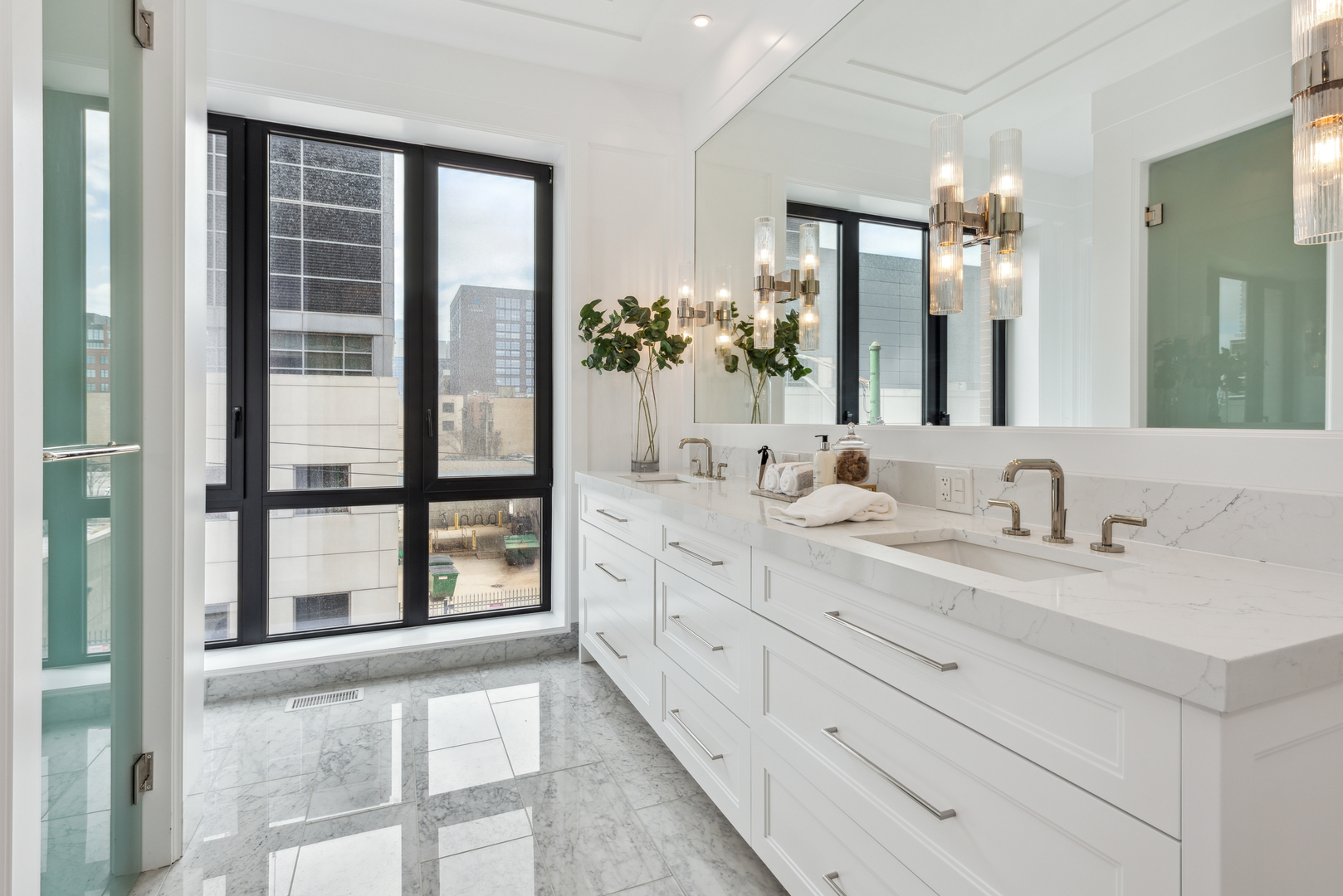 116 North Willard Court, Unit 301 Chicago, IL 60607 - Photo 28 of 38