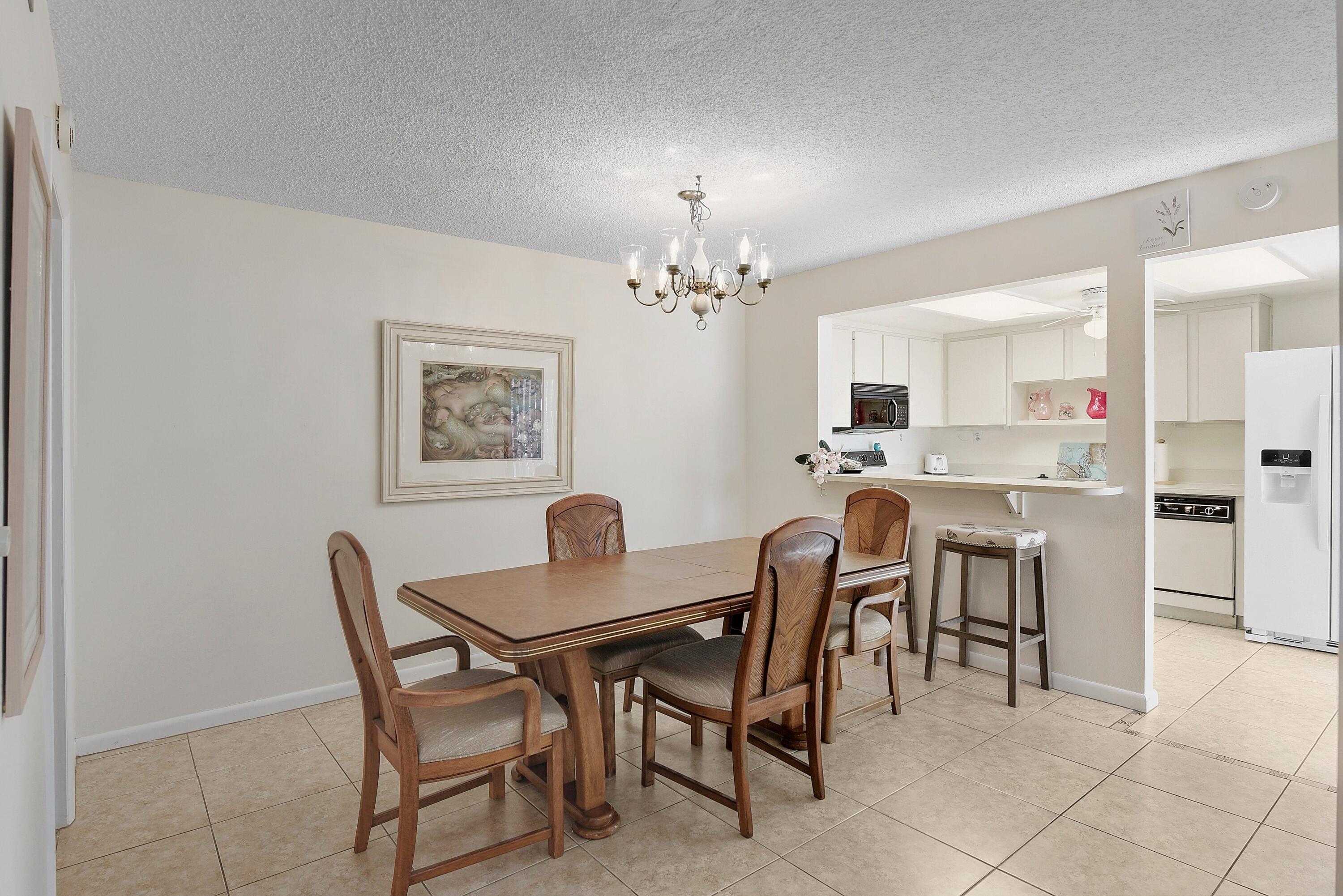 3802 Jefferson Street Stuart, FL 34997 - Photo 6 of 21 008-015-3802 SE Jefferson St-4200x2804