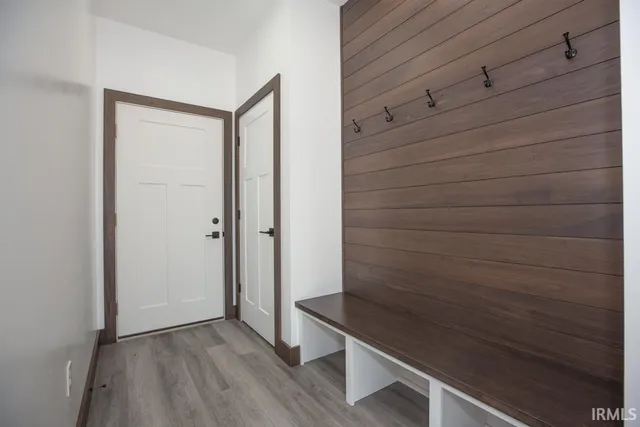 $475,000 | 3527 Sand Drive, Newburgh, IN 47630