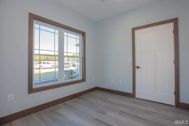 $475,000 | 3527 Sand Drive, Newburgh, IN 47630