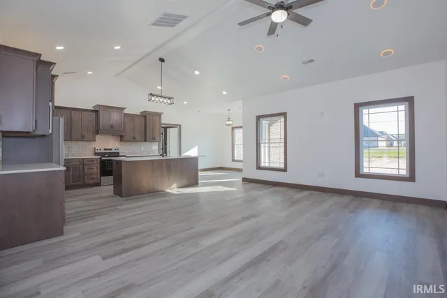 $475,000 | 3527 Sand Drive, Newburgh, IN 47630