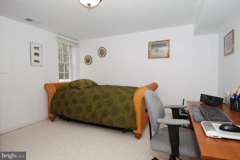 231 Little Quarry Road Gaithersburg, MD 20878 - Photo 22 of 30 Bedroom #4