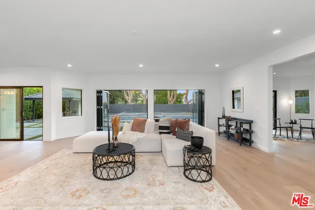$4,199,000 | 4256 Tarzana Estates Drive, Tarzana, CA 91356