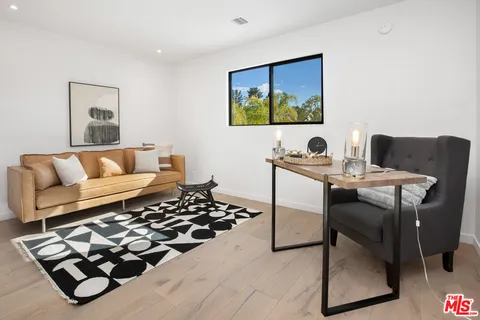 $3,999,000 | 4256 Tarzana Estates Drive, Tarzana, CA 91356