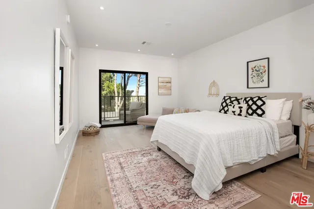 $4,199,000 | 4256 Tarzana Estates Drive, Tarzana, CA 91356