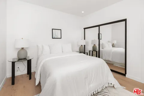 $3,999,000 | 4256 Tarzana Estates Drive, Tarzana, CA 91356