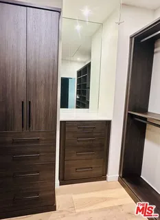 $3,999,000 | 4256 Tarzana Estates Drive, Tarzana, CA 91356