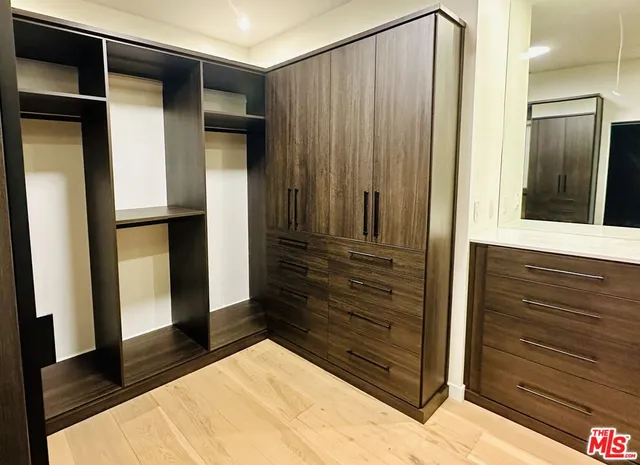 $4,199,000 | 4256 Tarzana Estates Drive, Tarzana, CA 91356