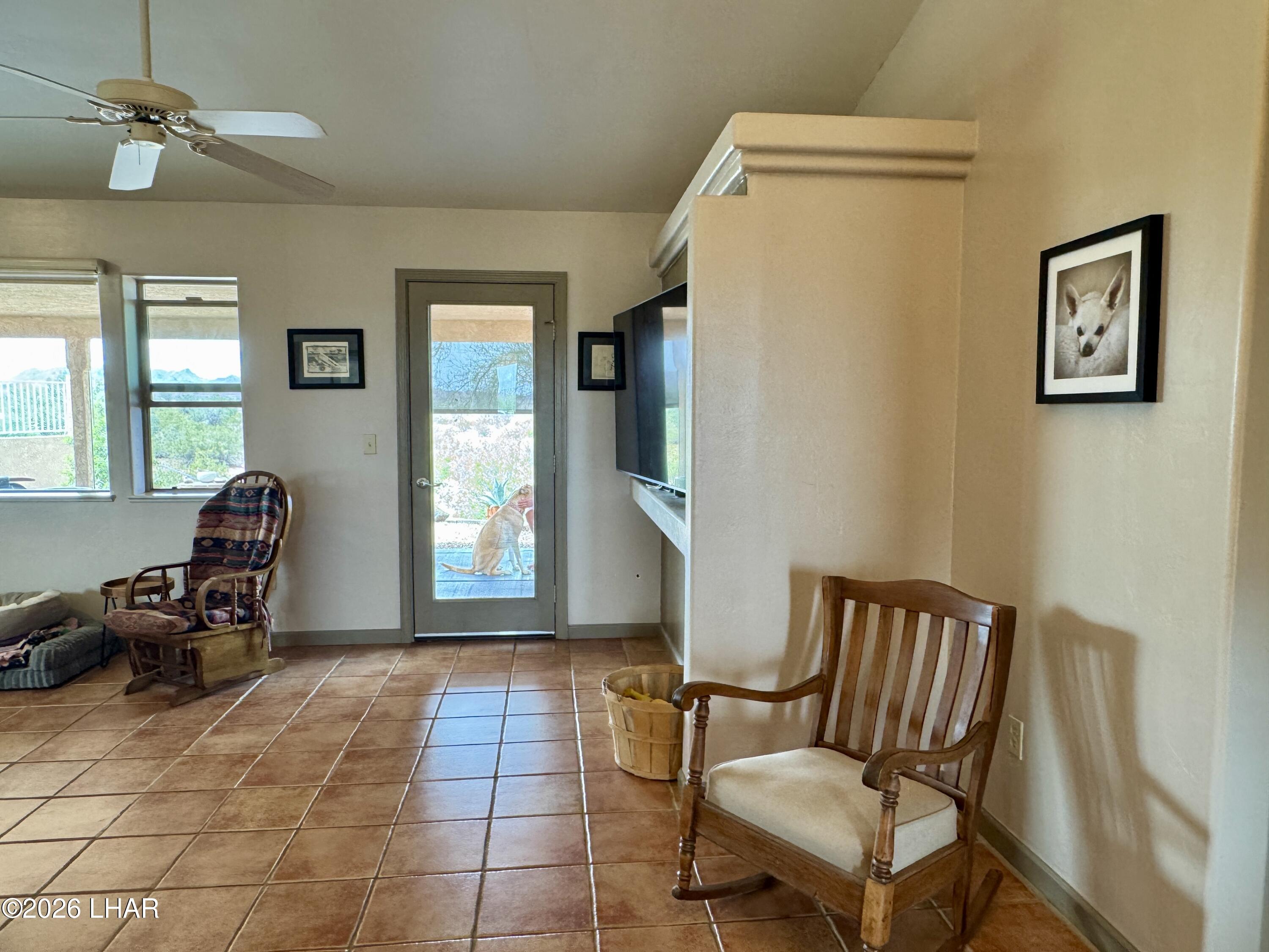 42832 La Posa Road Bouse, AZ 85325 - Photo 22 of 62 a living room with furniture