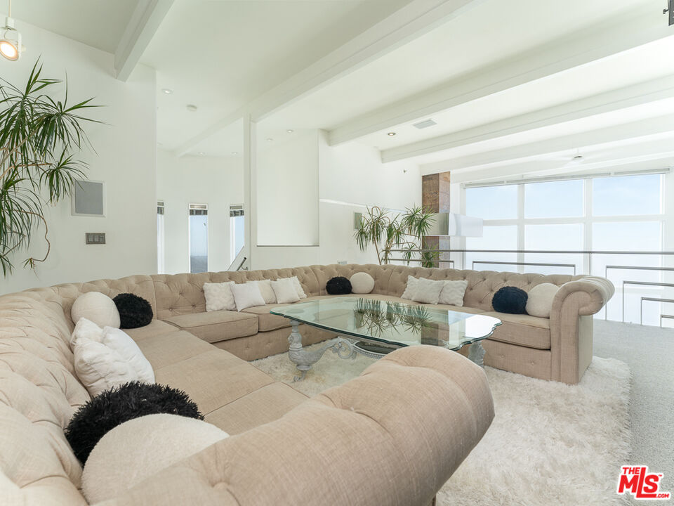 31518 Anacapa View Drive Malibu, CA 90265 - Photo 16 of 75