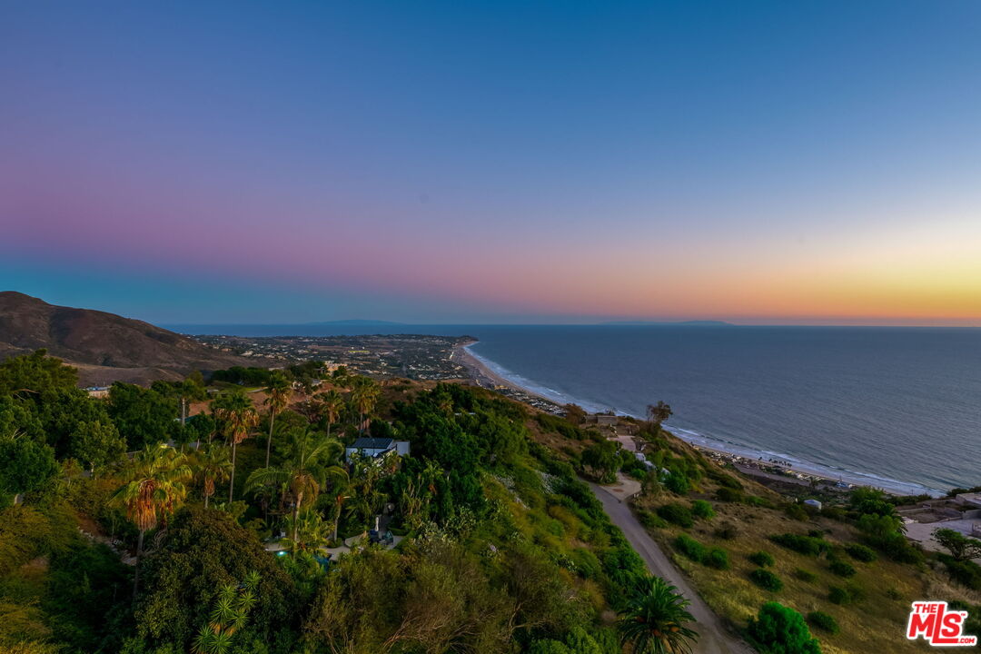 31518 Anacapa View Drive Malibu, CA 90265 - Photo 31 of 75
