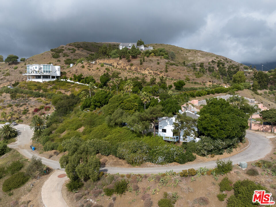 31518 Anacapa View Drive Malibu, CA 90265 - Photo 60 of 75