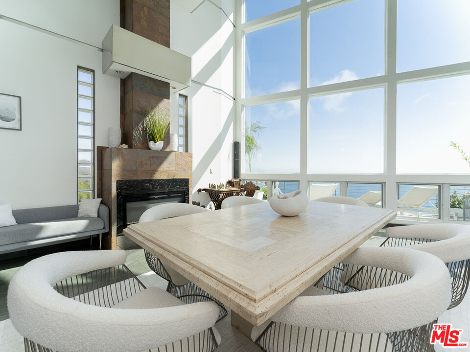 31518 Anacapa View Drive Malibu, CA 90265 - Photo 7 of 75