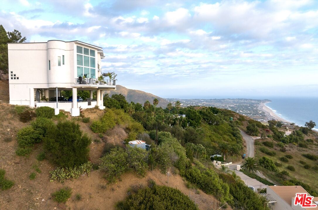 31518 Anacapa View Drive Malibu, CA 90265 - Photo 73 of 75