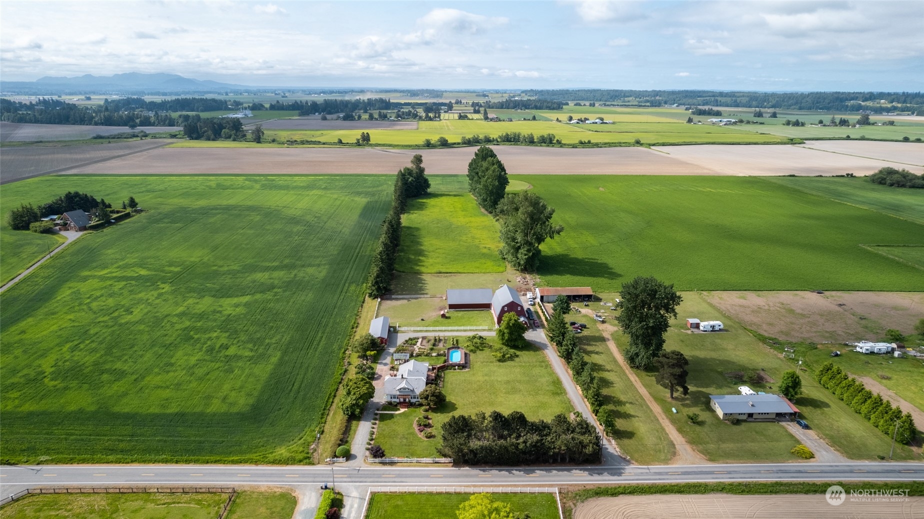 16244 Field Road Bow, WA 98232 - Photo 35 of 40 an aerial view of tennis court