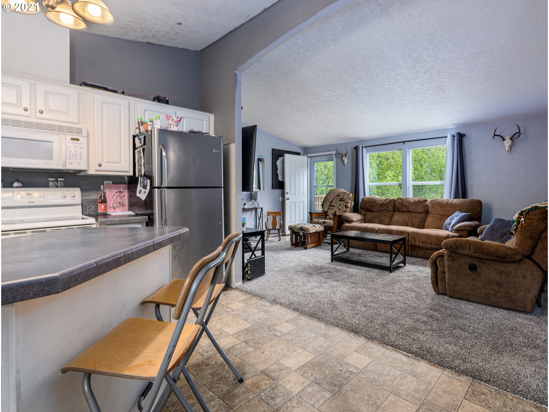 208 Hicks Road Castle Rock, WA 98611 - Photo 6 of 23 Gallery Image 6