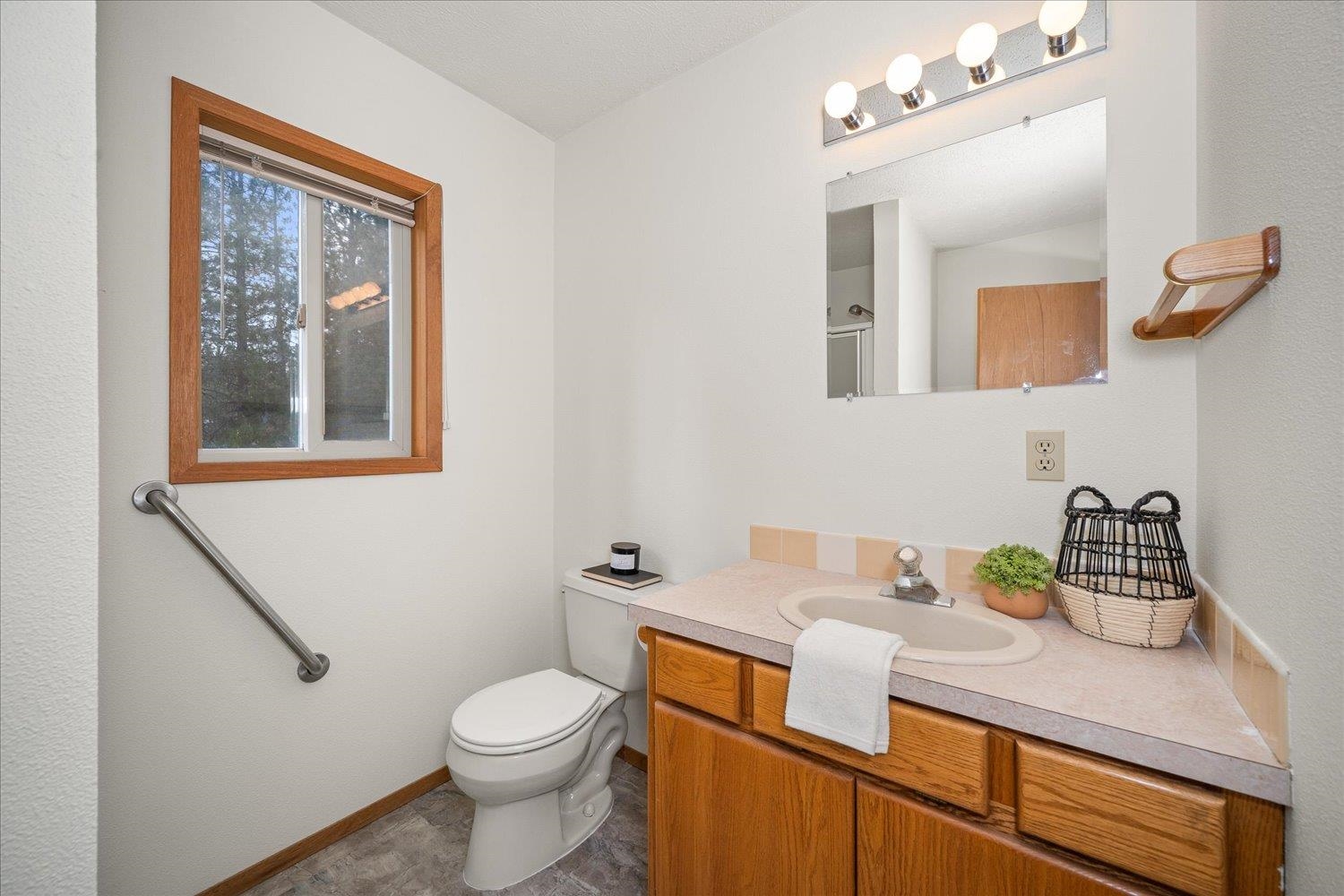 7204 West Griffin Road Cheney, WA 99004 - Photo 19 of 50