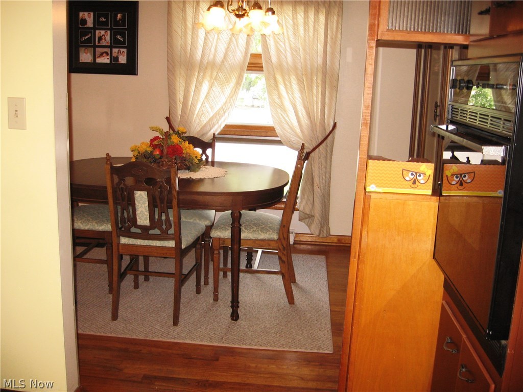 4123 Kenneth Road Stow, OH 44224 - Photo 6 of 24