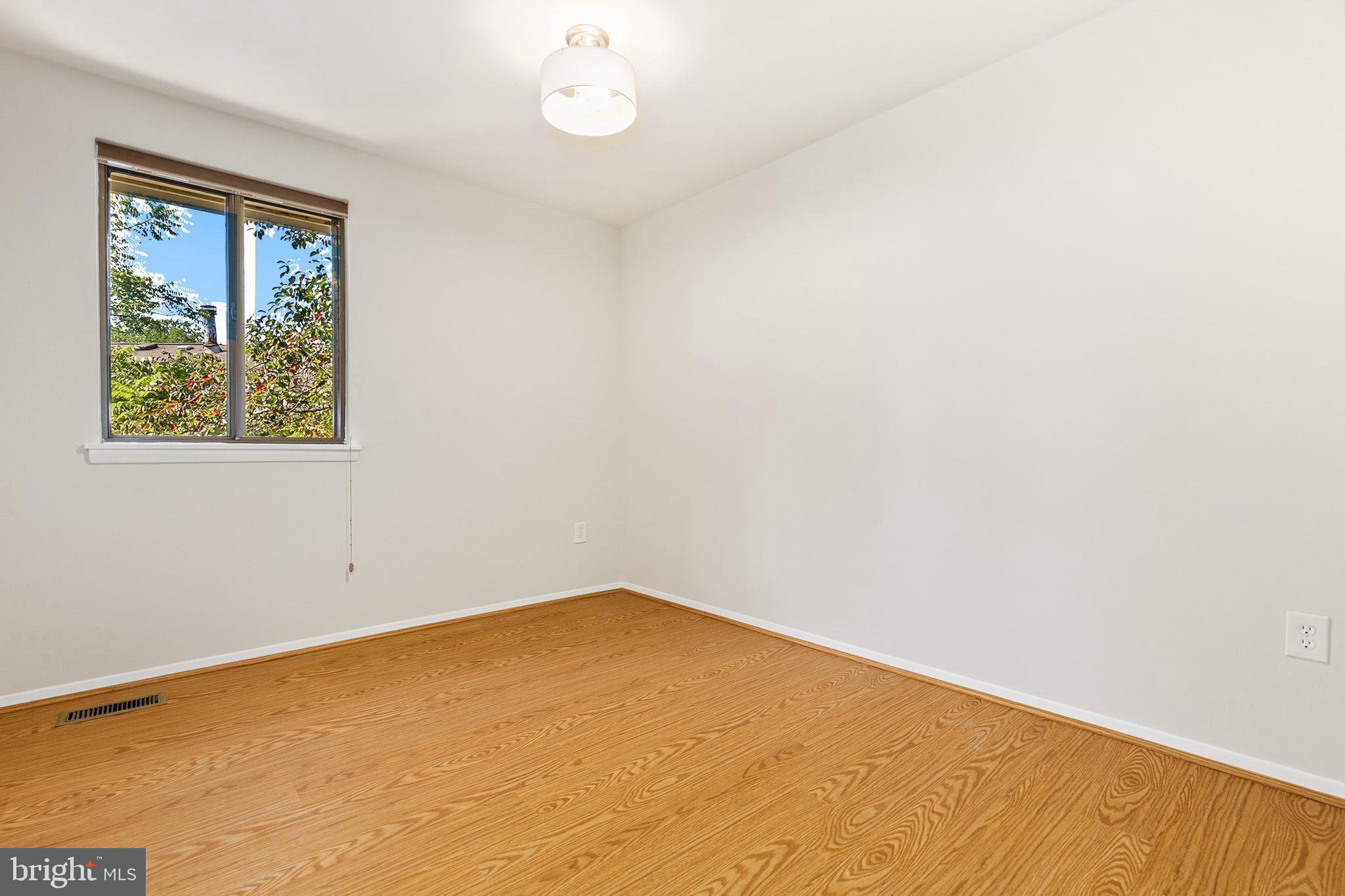 7383 Hickory Log Circle Columbia, MD 21045 - Photo 29 of 39