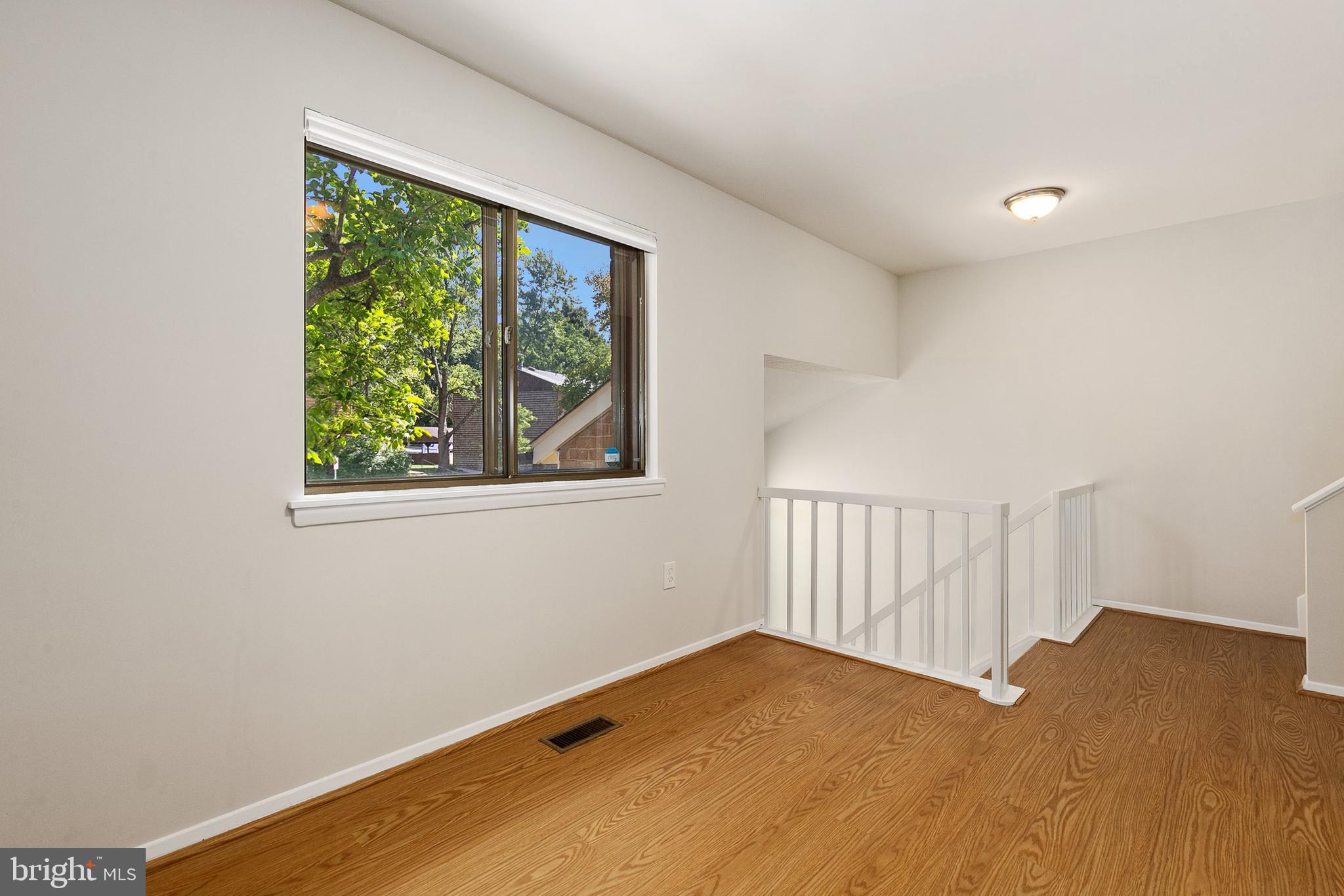 7383 Hickory Log Circle Columbia, MD 21045 - Photo 5 of 39