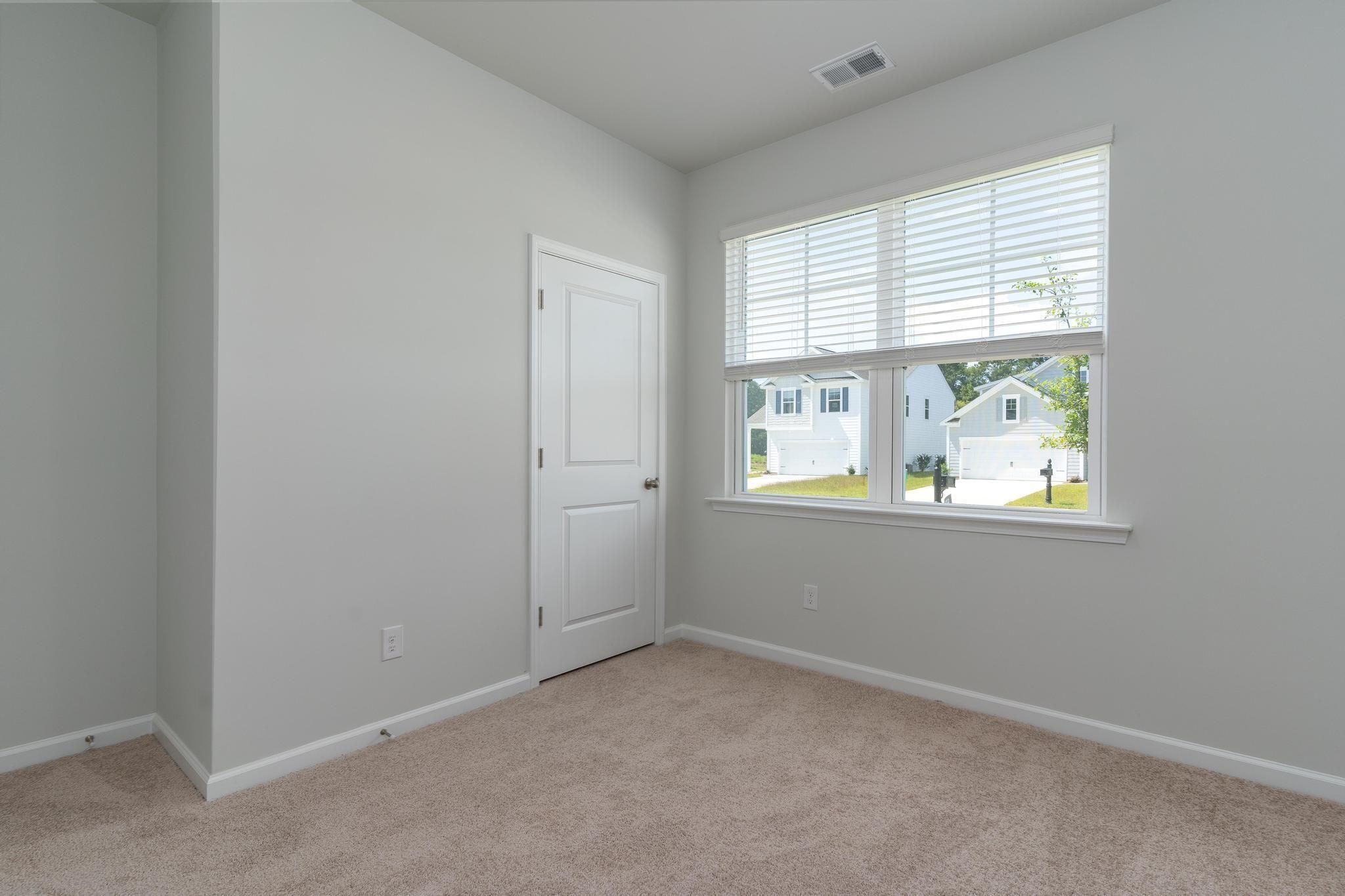 162 William Clark Boulevard Santee, SC 29142 - Photo 16 of 33 20240316091303831960000000-o