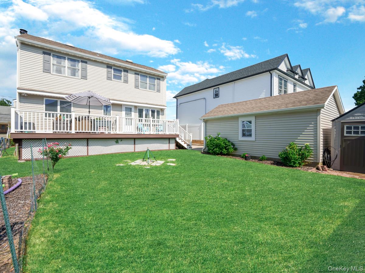4 23rd Street Jericho, NY 11753 - Photo 31 of 42