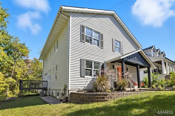 $675,000 | 406 Meyer Avenue, St. Louis, MO 63122