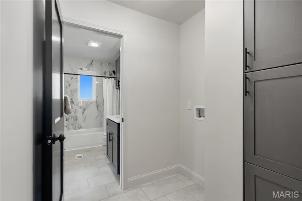 $675,000 | 406 Meyer Avenue, St. Louis, MO 63122