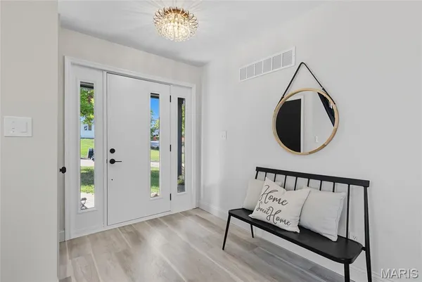 $675,000 | 406 Meyer Avenue, St. Louis, MO 63122