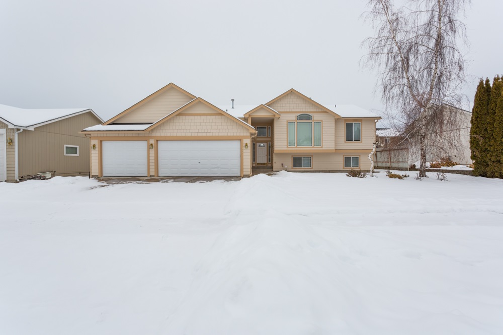 5307 North Calvin Road Spokane Valley, WA 99216 - Photo 1 of 20 Gallery Image 1