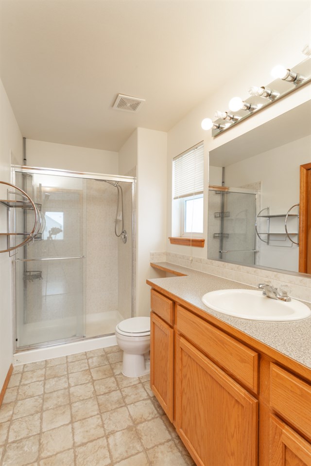 5307 North Calvin Road Spokane Valley, WA 99216 - Photo 9 of 20 Gallery Image 9