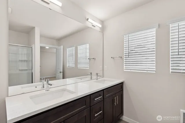 $1,174,995 | 3813 194th Place Southeast, Bothell, WA 98012