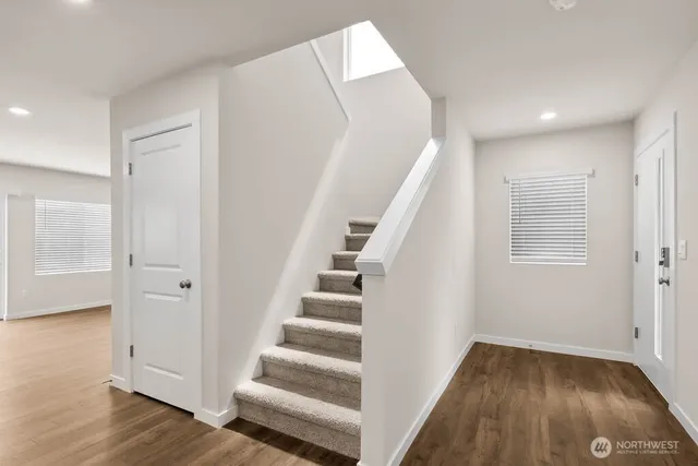 $1,174,995 | 3813 194th Place Southeast, Bothell, WA 98012