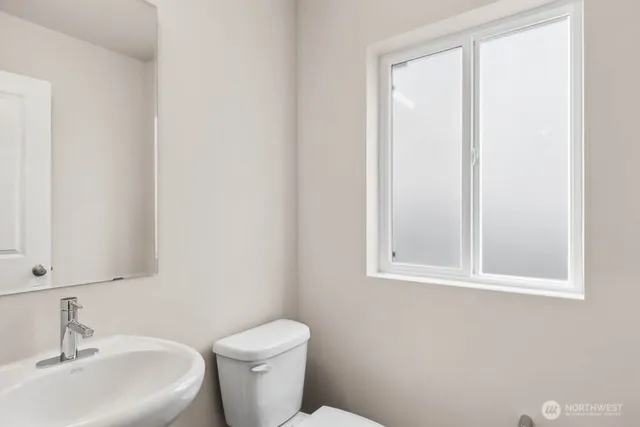 $1,174,995 | 3813 194th Place Southeast, Bothell, WA 98012