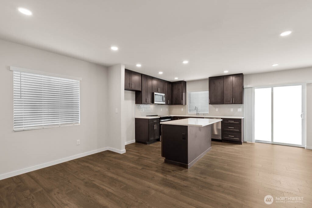 3813 194th Place Southeast Bothell, WA 98012 - Photo 5 of 24