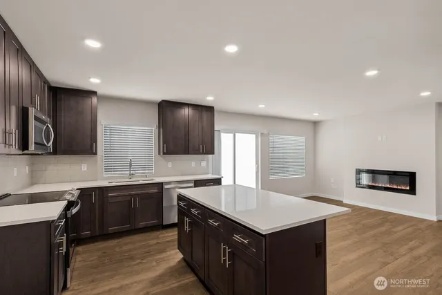 $1,174,995 | 3813 194th Place Southeast, Bothell, WA 98012