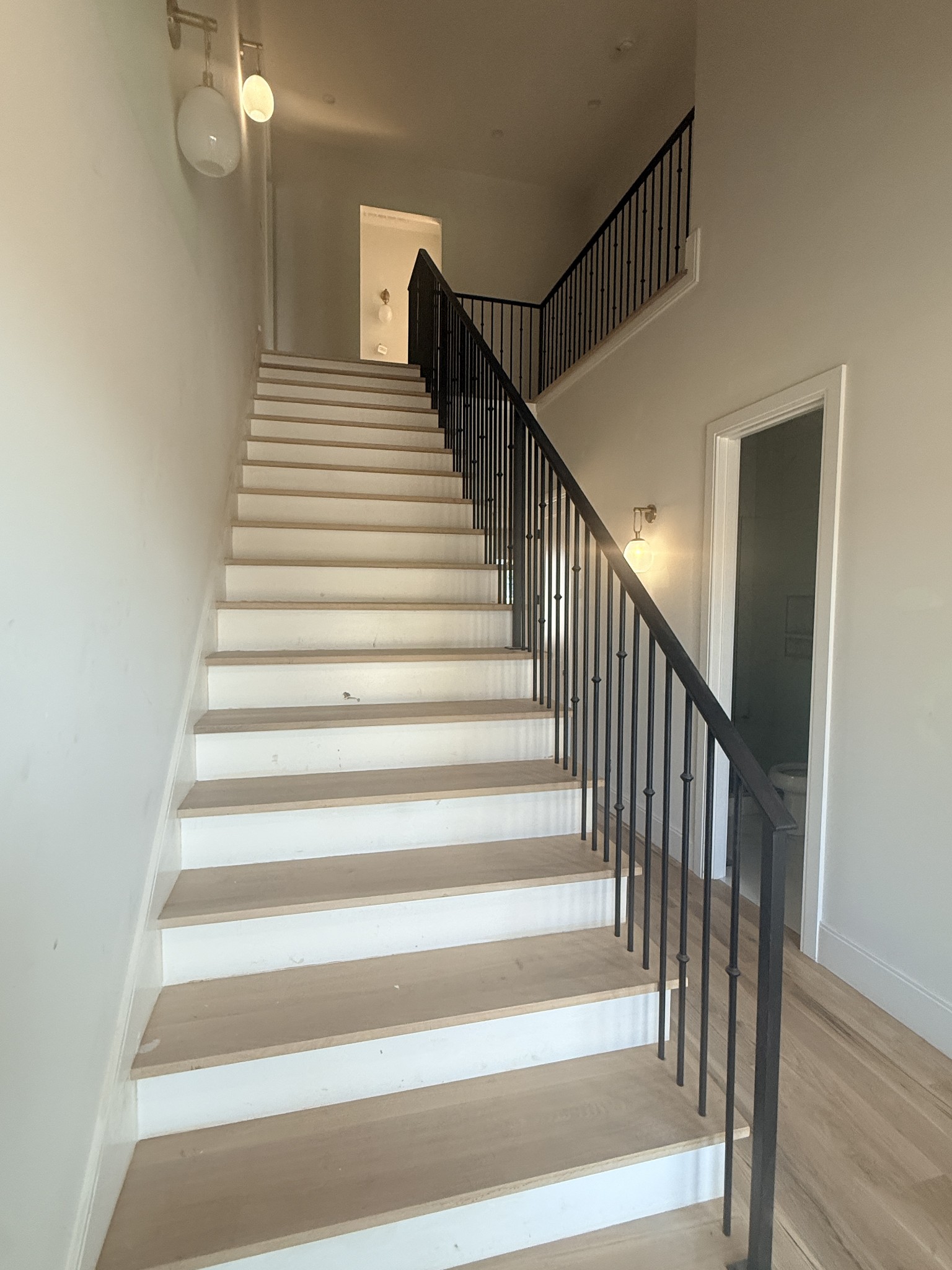 1808 Shackleford Road Nashville, TN 37215 - Photo 5 of 24 Gallery Image 5