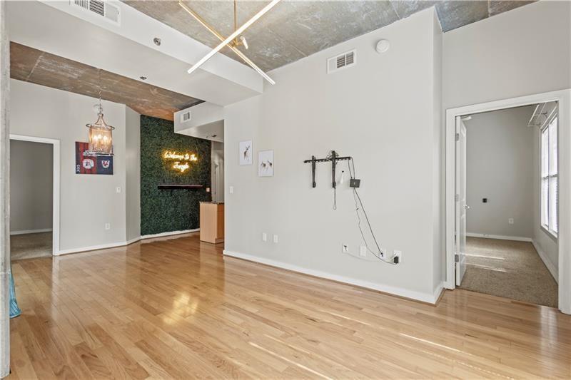 250 Pharr Road Northeast, Unit 208 Atlanta, GA 30305 - Photo 9 of 40