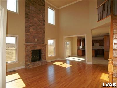1445 Fox Run Road Easton, PA 18040 - Photo 8 of 22 Gallery Image 8