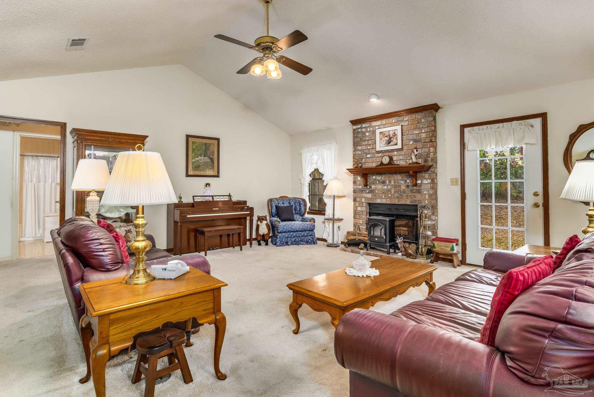 10046 Huntsman Path Pensacola, FL 32514 - Photo 3 of 67