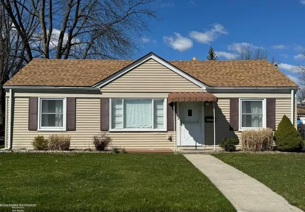 $145,000 | 26285 Normandy Street, Roseville, MI 48066