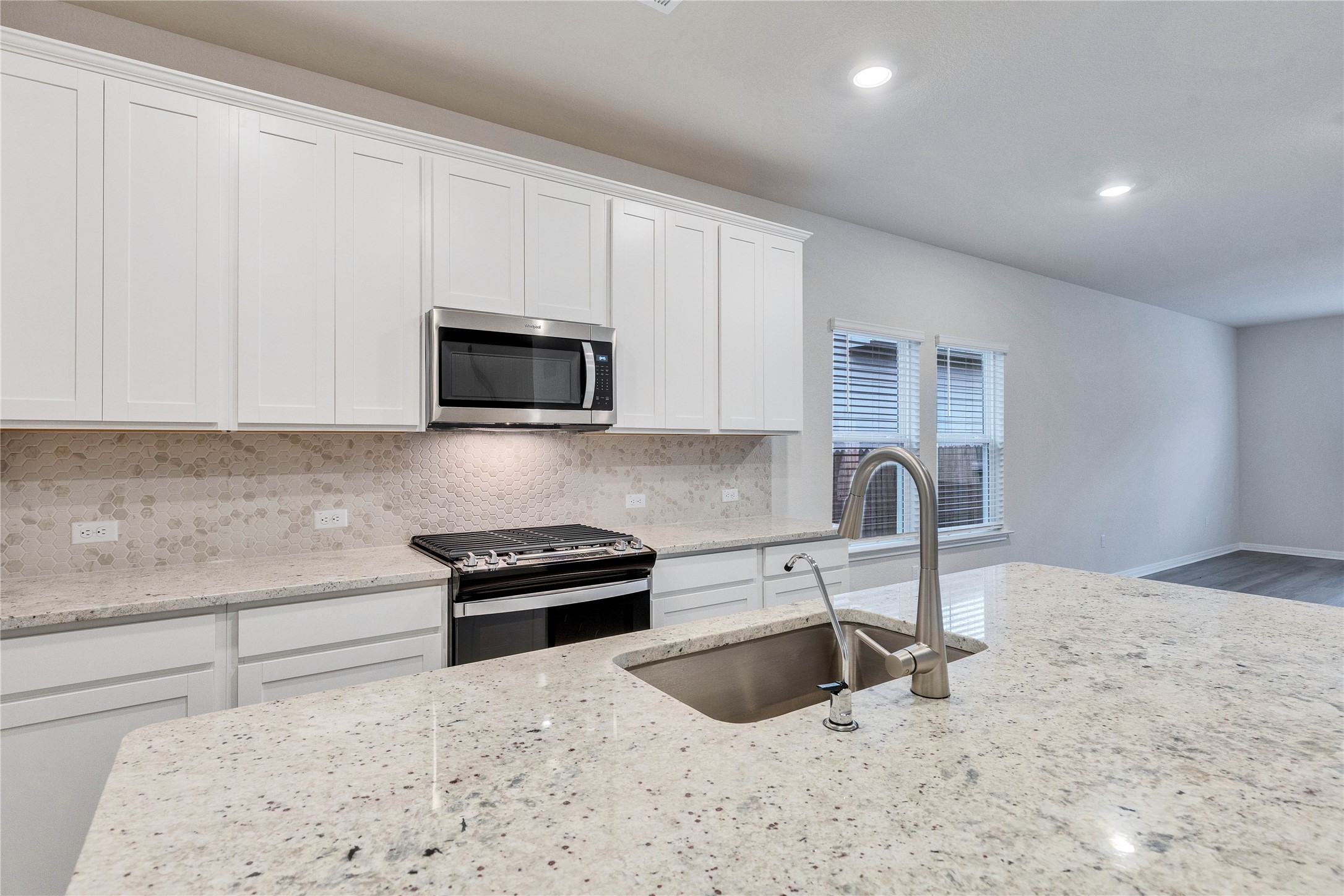 6501 Dragride Road Buda, TX 78610 - Photo 7 of 29