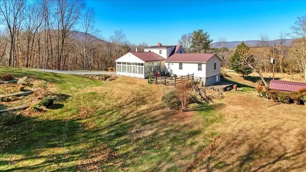 $310,000 | 290 Crickett Lane, Pearisburg, VA 24134