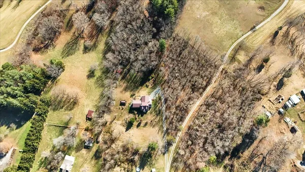 $310,000 | 290 Crickett Lane, Pearisburg, VA 24134