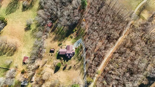 $310,000 | 290 Crickett Lane, Pearisburg, VA 24134