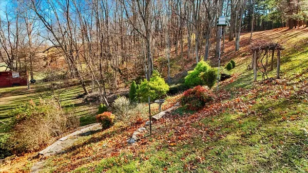 $310,000 | 290 Crickett Lane, Pearisburg, VA 24134